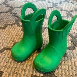 Toddler size 6 crocs